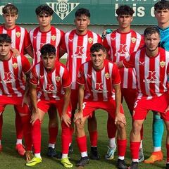 El juvenil del Almería manda en España