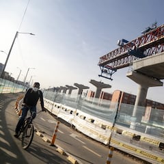 No gustaron mucho: los increíbles memes de las columnas monopila del metro de Bogotá