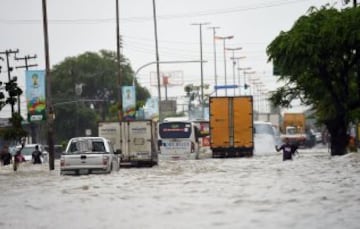 Llovió durante toda la noche, y las calles de Recife se inundaron y se hicieron intransitables. Se temió que no se pudiera jugar el  partido Alemania y Estados Unidos, correspondiente al Grupo G de la Copa del Mundo, pero aunque los accesos estaban inundados el terreno de juego había drenado bien y se pudo jugar sin problemas.