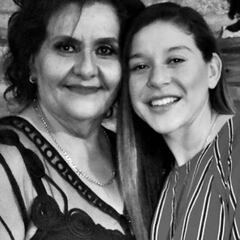 Norma Palafox despide a su madre con emotivo mensaje