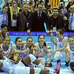 Silvia Domínguez le da la sexta Copa al Perfumerías Avenida