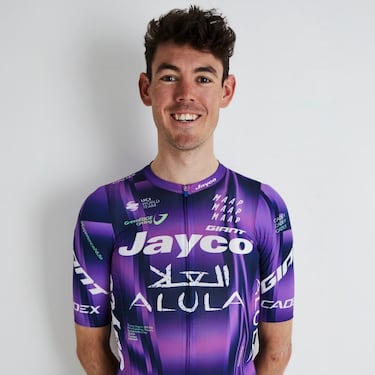 Los nuevos maillots del ciclismo para 2026: Movistar e Ineos de blanco...