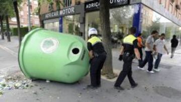 Batalla campal en Vitoria entre hinchas del Betis y del Alavés
