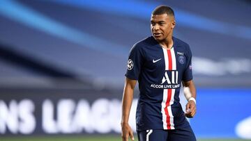 Lisbon (Portugal), 18/08/2020.- Kylian Mbappe of PSG reacts during the UEFA Champions League semi final soccer match between RB Leipzig and Paris Saint-Germain in Lisbon, Portugal, 18 August 2020. (Liga de Campeones, Lisboa) EFE/EPA/David Ramos / POOL