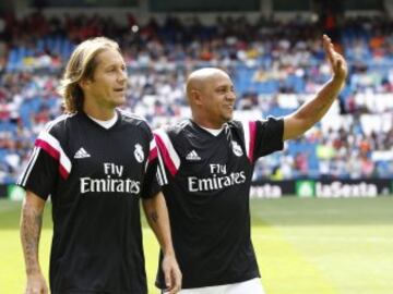 Michel Salgado y Roberto Carlos. 