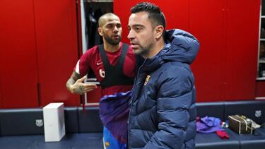 Barcelona: Dani Alves and Xavi's silent revolution