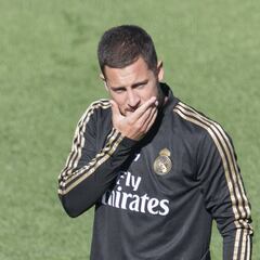 Hazard va con cautela y no se entrenó con sus compañeros