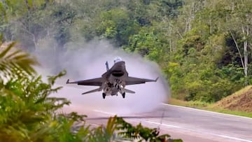 Indonesia fighter jet on road