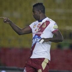 Con goles de Pérez y González, Tolima vence a Envigado