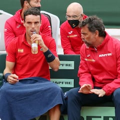 Bautista y Sorribes, bajas por lesión para Roland Garros