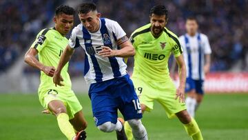 Héctor Herrera participa en la victoria del Porto