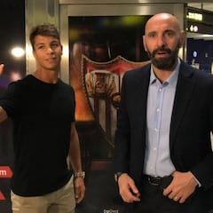 Óliver Torres, ya en Sevilla con Lopetegui, su "padre futbolístico"