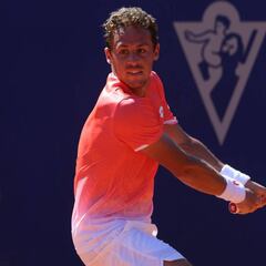 Carballés y Munar pasan a cuartos en Buenos Aires