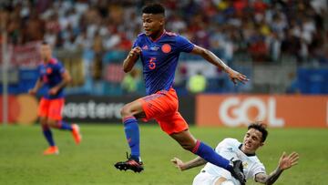 Wilmar Barrios durante el partido entre Colombia y Argentina por Copa Am&eacute;rica.