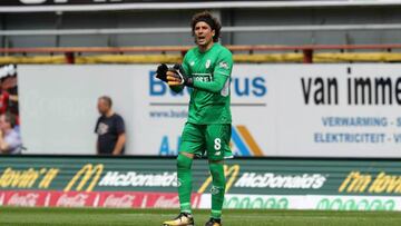 El guardameta mexicano mantuvo su arco intacto, sin embargo, su equipo no pudo marcar en el empate sin goles ante el K.V. Oostende.