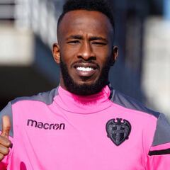 El saudí Fahad pasó el reconocimiento con el Levante