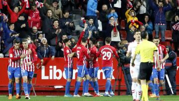 El Sporting rinde homenaje a Quini con su mayor goleada