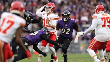 With two of the NFL’s best teams going at it in Week 1, there can’t be a better time to take a look at the odds, picks, and over/under points spread.