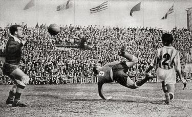 Taconazo de Di Stéfano y caída de Pazos