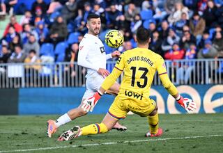 Aprobados y suspensos del Valencia: Tenía que ser Gayà