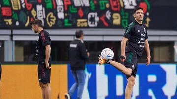 Raul Jimenez during the Training session of the Mexican National Team (Mexican Team) prior to the Friendly match in preparation for the FIFA World Cup Qatar 2022 against the Nigerian National Team, at AT-T Stadium, on May 27, 2022.
<br><br>
Raul Jimenez durante el Entrenamiento de la Seleccion Nacional de Mexico (Seleccion Mexicana) previo al partido Amistoso de preparacion rumbo a la Copa Mundial de la FIFA Catar 2022 contra la Seleccion de Nigeria, en el Estadio AT-T, el 27 de Mayo de 2022.