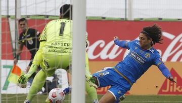 Audax superó a un Palestino que no mejora y es nuevo líder