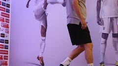 Hodgson y Gerrard piden perdón por la eliminación de Inglaterra