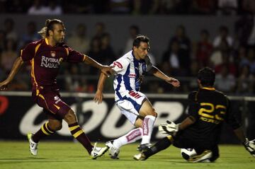 Estudiantes y Pachuca dieron un emocionante partido para arrancar el torneo. Juan Carlos Cacho abiró el marcador y Bruno Marioni el empate. Después, Damián Álvarez puso de nuevo al frente a los Tuzos y Rodrigo 'Pony' Ruíz igualó la pizarra. Finalmente, un tanto del 'Chaco' Giménez al 65' definió el partido.