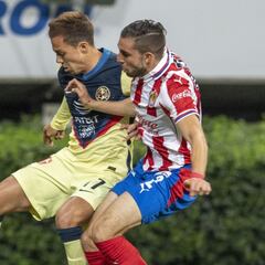 Las imágenes del Clásico Nacional entre América y Chivas