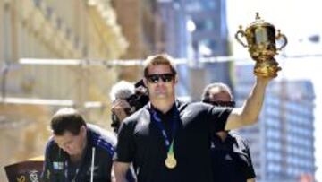 McCaw, el más laureado, cuelga la camiseta All Blacks