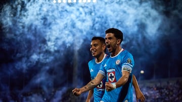 Jose Rivero celebrates his goal 1-0 of Cruz Azul during the Quarter-Final second leg match between Cruz Azul and Leon as part of the Liga BBVA MX, Torneo Clausura 2025 at Olimpico Universitario Stadium on May 11, 2025 in Mexico City, Mexico.