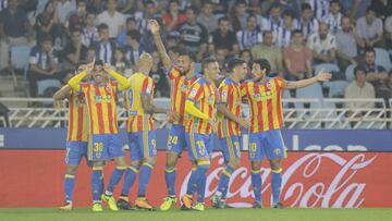 Los jugadores celebran el gol de Nacho Vidal en Anoeta.