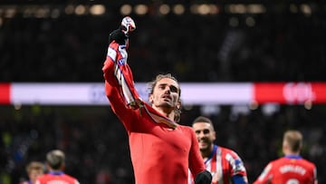 Griezmann celebra el cuarto tanto ante el Sevilla, segundo en su cuenta particular.