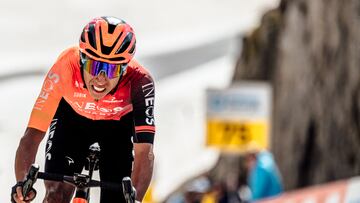 Egan Bernal, tercero en la etapa 5 de la Vuelta a Suiza y tercero en la general.