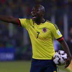 Pablo Armero responde a críticas de hinchas de América