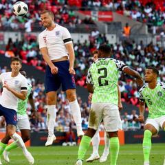 Cahill y Kane lanzan a Inglaterra e Iwobi maquilla a Nigeria