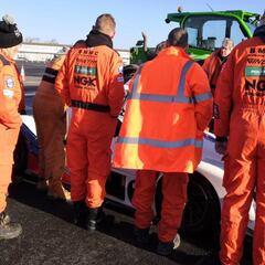Aviso a la F1: "¿Distancia de seguridad si intento sacar al piloto de un coche en llamas?"