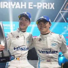 De Vries gana en Ad Diriyah y encabeza el doblete Mercedes