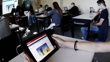 Así son las aulas 'espejo' contra el coronavirus que triunfan en Navarra