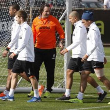 En juego la salvación o Europa, el Almería contra el Valencia