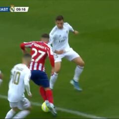 El golazo 'maradoniano' al Madrid de la perla del Atleti de 17 años cuyo fichaje provocó una 'guerra'