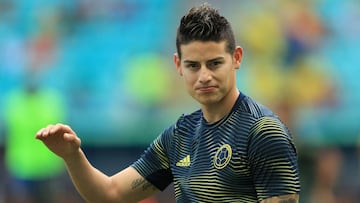 James est&aacute; en la Copa Am&eacute;rica y el N&aacute;poles quiere convertirle en la joya de su nuevo proyecto.