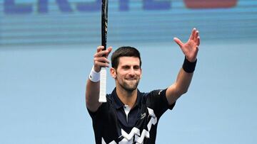 Novak Djokovic celebra su victoria ante Borna Coric en el Erste Bank Open de Viena.