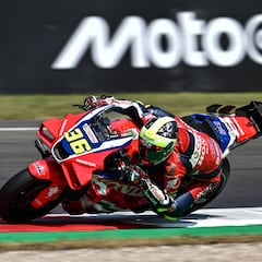 El uso del freno trasero en una MotoGP según Mir