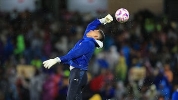 during the 12th round match between Pumas UNAM and Guadalajara as part of the Liga BBVA MX, Torneo Apertura 2025 at Olimpico Universitario Stadium, on October 05, 2025 in Mexico City, Mexico.