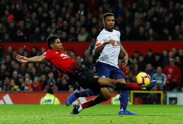 Solskjaer salutes 'class' Rashford