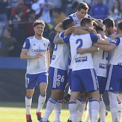El Zaragoza se dispara hacia Primera