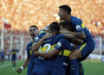 Buenos Aires, 04 Febrero 2018 Argentina
SUPERLIGA
San Lorenzo vs Boca Juniors por ls 14ta fecha del torneo Local, en el Estadio Nuevo Gasometro.
Festejo de Gol de Carlos Tevez de Boca Juniors
Foto Ortiz Gustavo