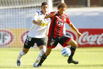 Tuvo recordados pasos por Rangers de Talca y Everton de Viña del Mar (2009). Hoy juega en Olimpo de Argentina.