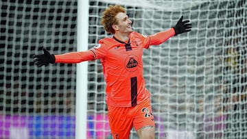 21 January 2022, United Kingdom, Watford: Norwich City&#039;s Josh Sargent celebrates scoring his side&#039;s second goal during the English Premier League soccer match between Watford and Norwich City at Vicarage Road. Photo: Nick Potts/PA Wire/dpa
 21/0